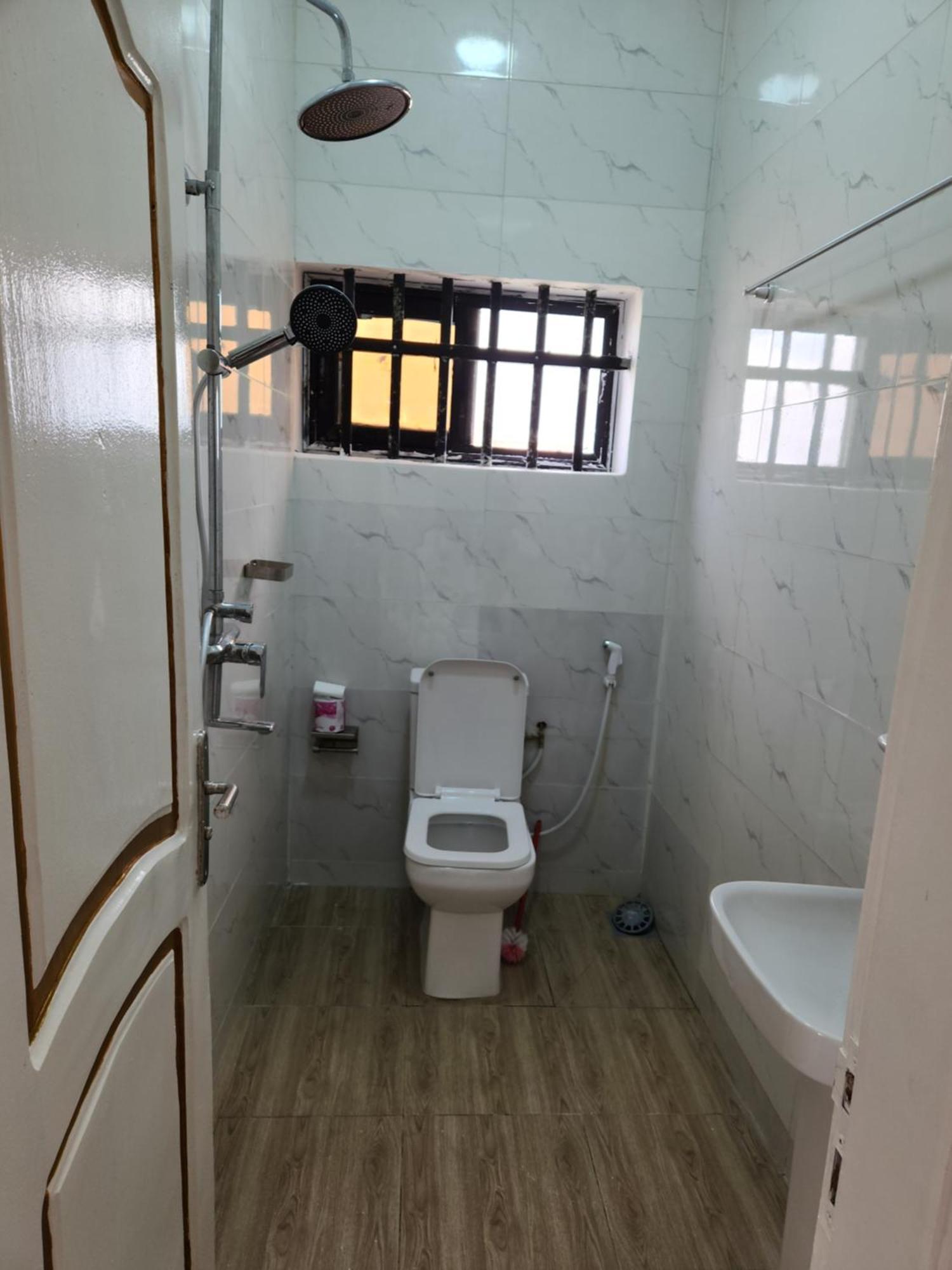 Chez Gero Apartment Cotonou Ngoại thất bức ảnh